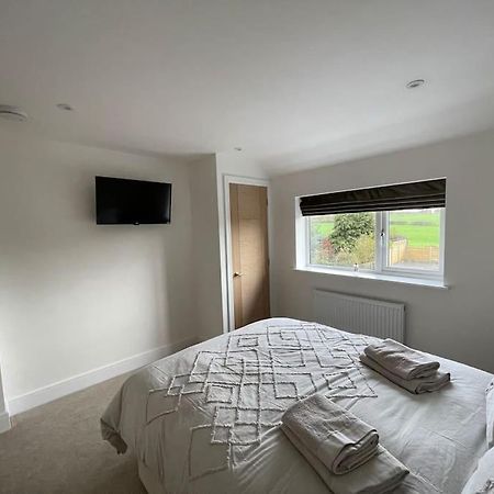 Newly Renovated 3 Bed Property - Countryside Views Dunstall Екстериор снимка
