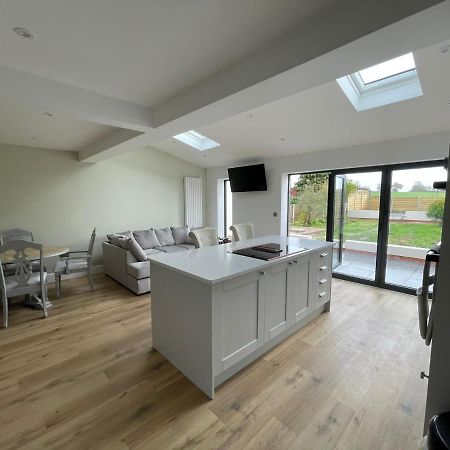 Newly Renovated 3 Bed Property - Countryside Views Dunstall Екстериор снимка